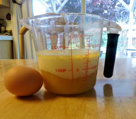 kitchen muffin mixture in measure - 1