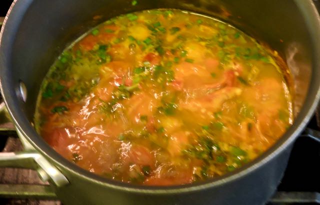 kitchen cooking tomato herbs sauce jul19 - 1