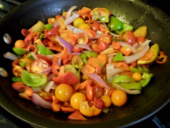kitchen late summer hot veggie hash late aug 19 - 1