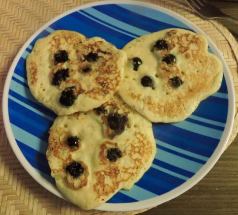 kitchen blackberry pancakes 5 15 20 - 1