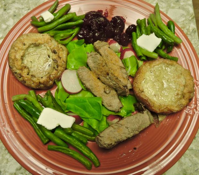 kitchen steak salad beans yorkshire puddings dec 26 2020 - 1