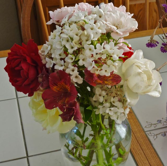 garden mother's day bouquet may 8 2021 - 1