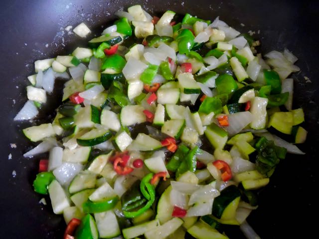 garden zucchini green pepper fresno chilis white onion garlic sauteed in butter sep 7 2021 - 1