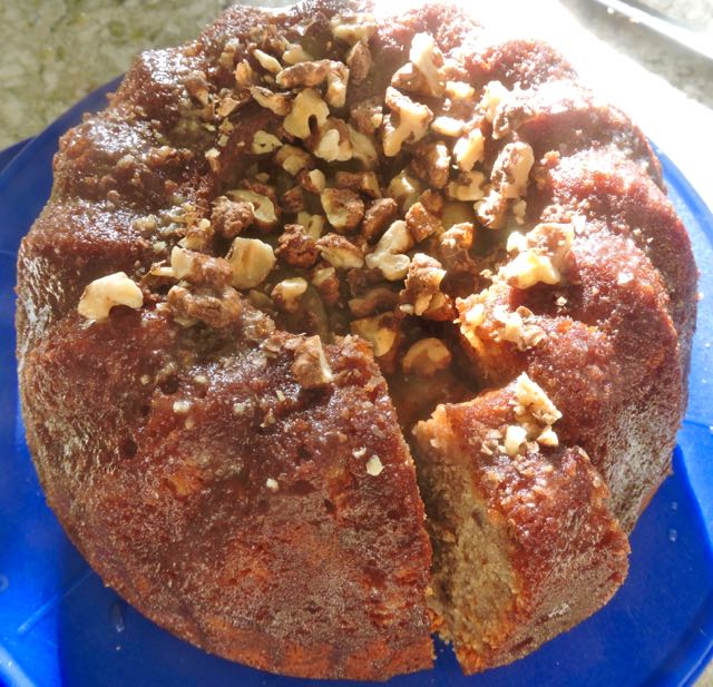 kitchen apple spice cake with walnut topping jan 24 2022 - 1